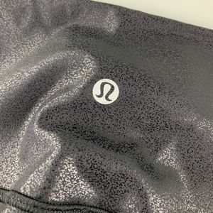 black shine LULULEMON LEGGINGS size 2